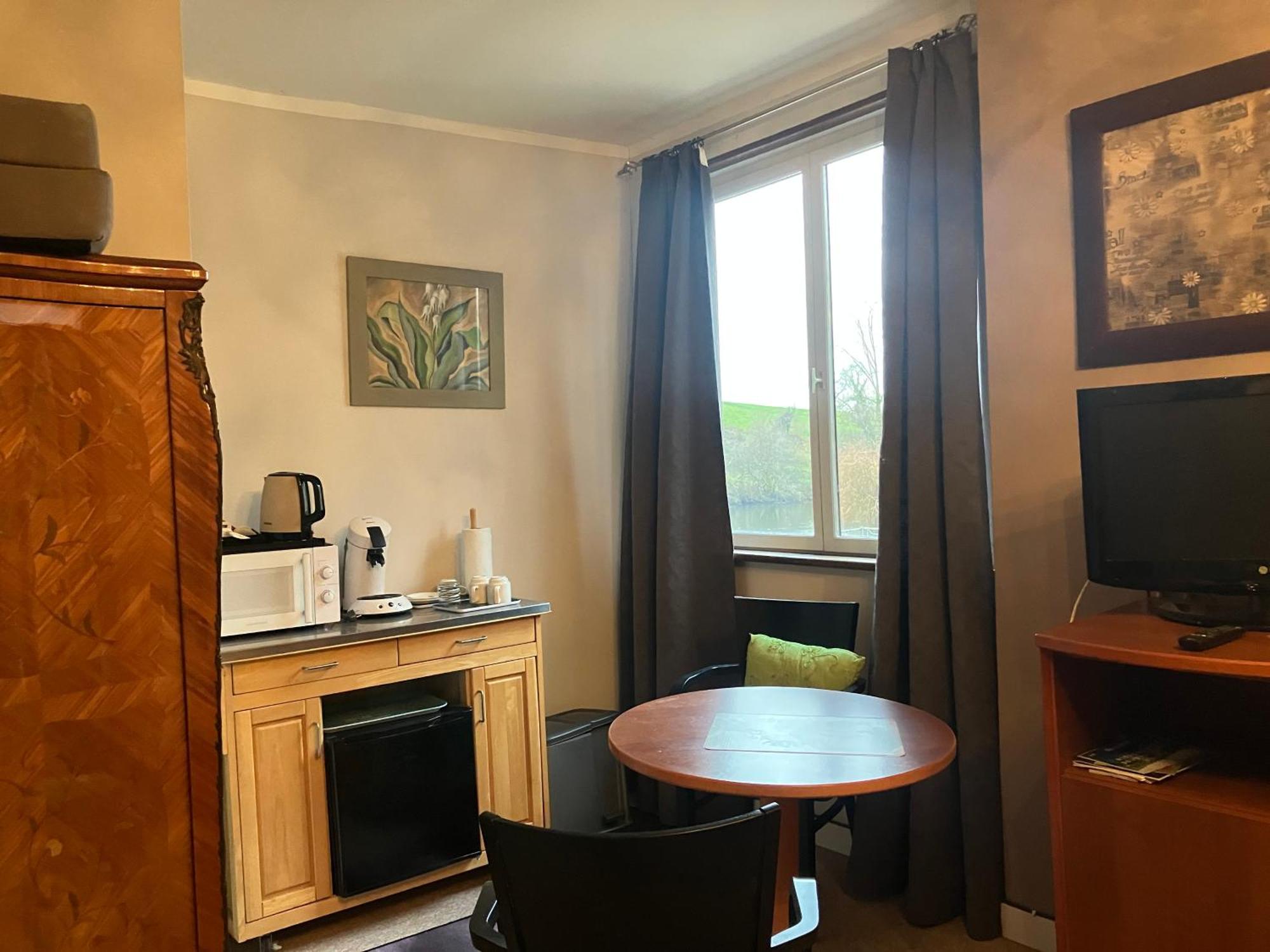 Moon River Chambre D'Hote Saint-Junien Bagian luar foto